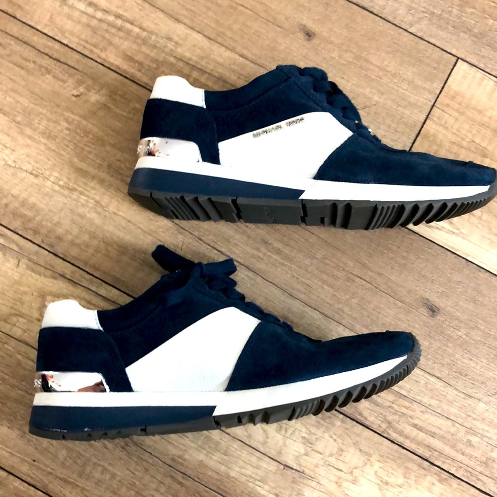 MICHAEL KORS 9